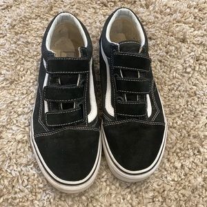 Black Velcro vans. Men’s 8, women’s 9.5